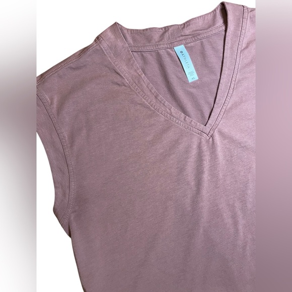 Athleta Tops - Athleta V-Neck Tank Brown Women’s XS Droptail Hem Summer Casual Athleisure Soft